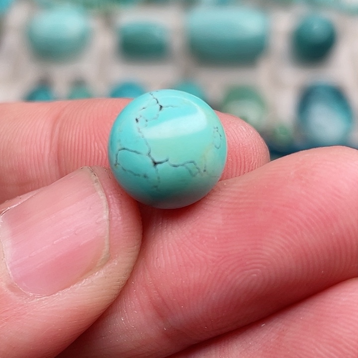 绿松石珠宝奇石未镶嵌幸**神