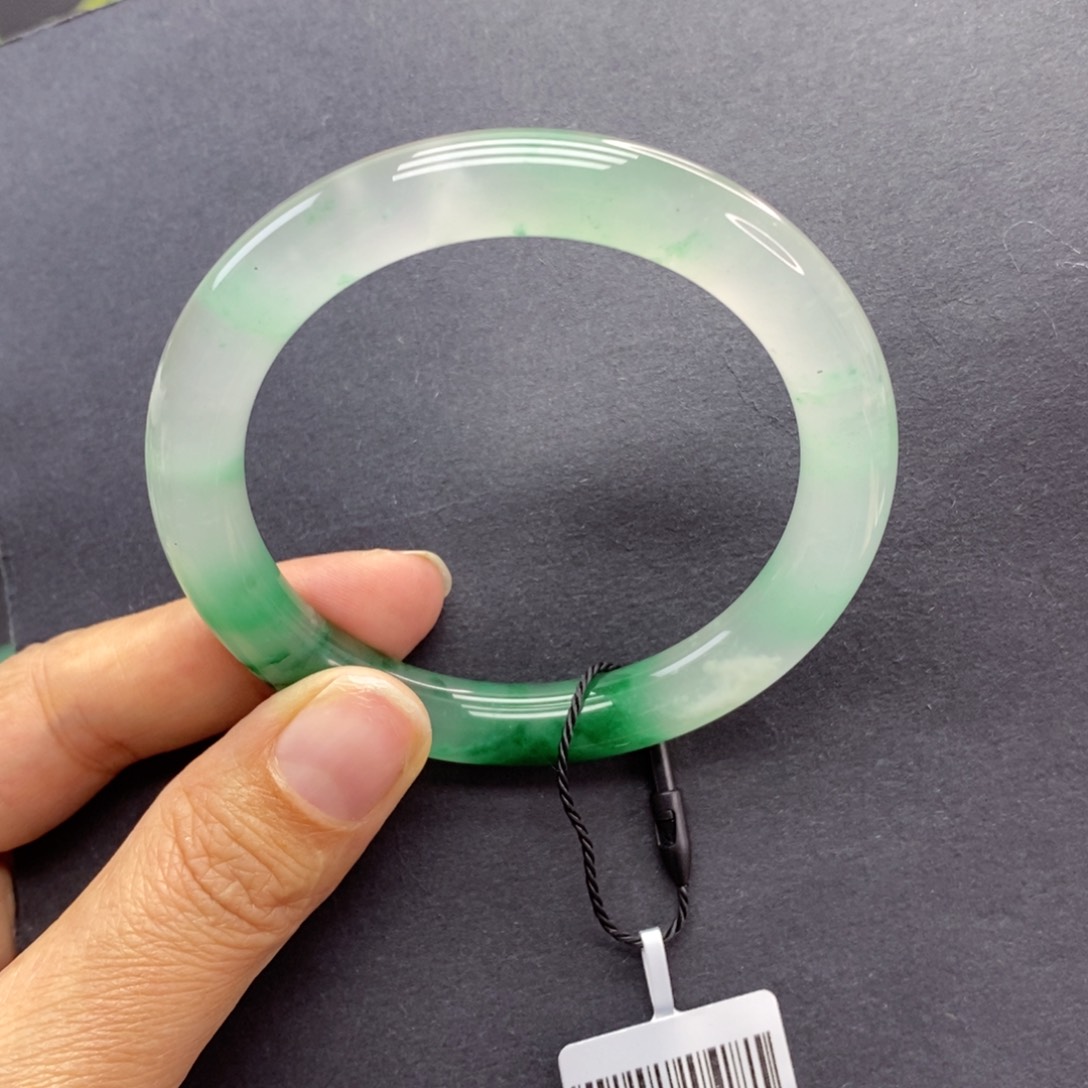 石英质玉手镯未镶嵌熊*猫