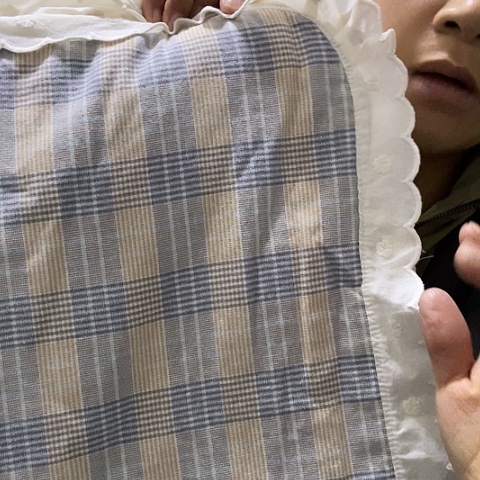 棉微瑕花边枕巾一对