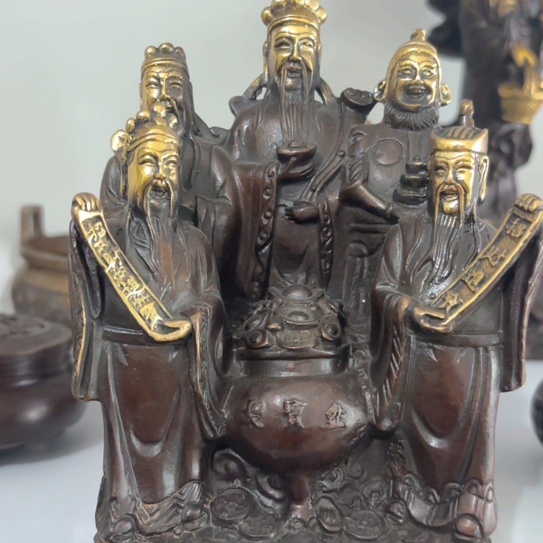 铜器摆件收收藏藏