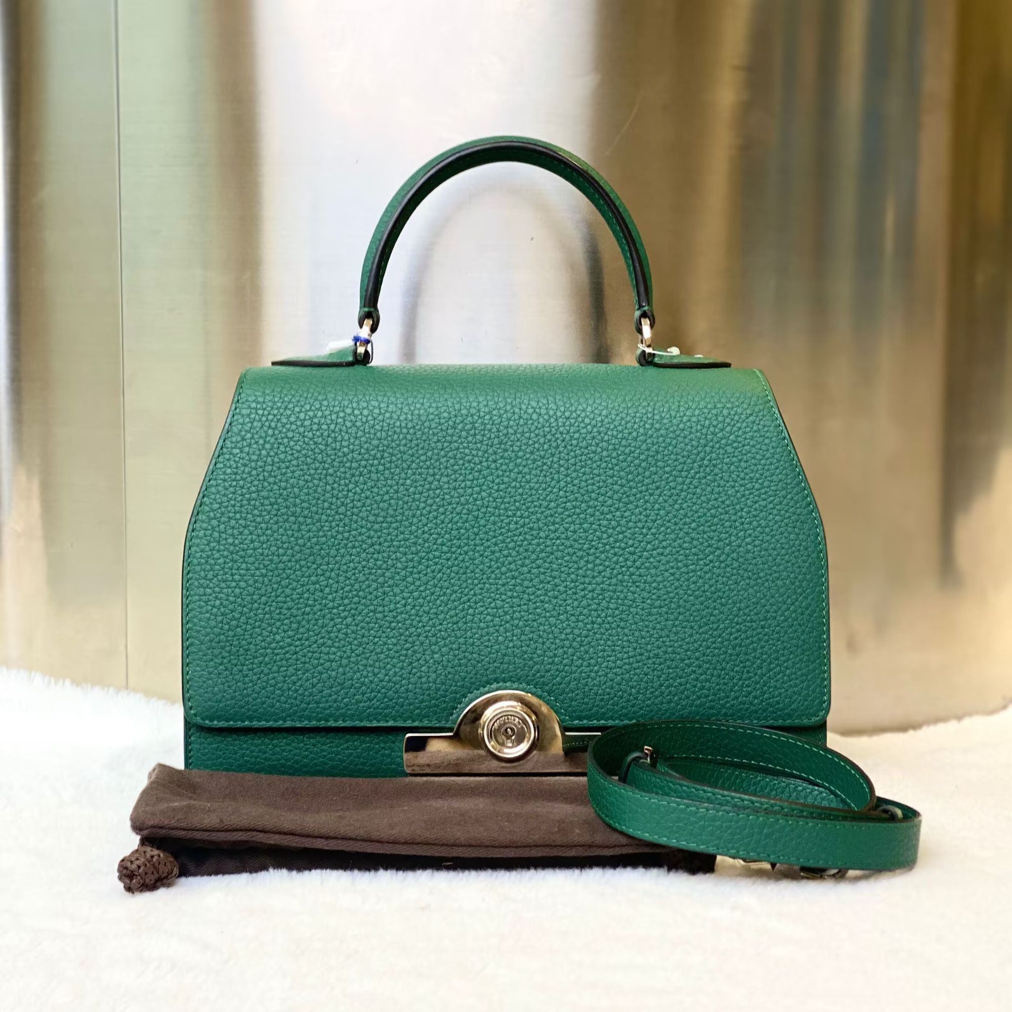 99新 MOYNAT/摩奈 爱马98新莫奈绿色手提斜挎包1259