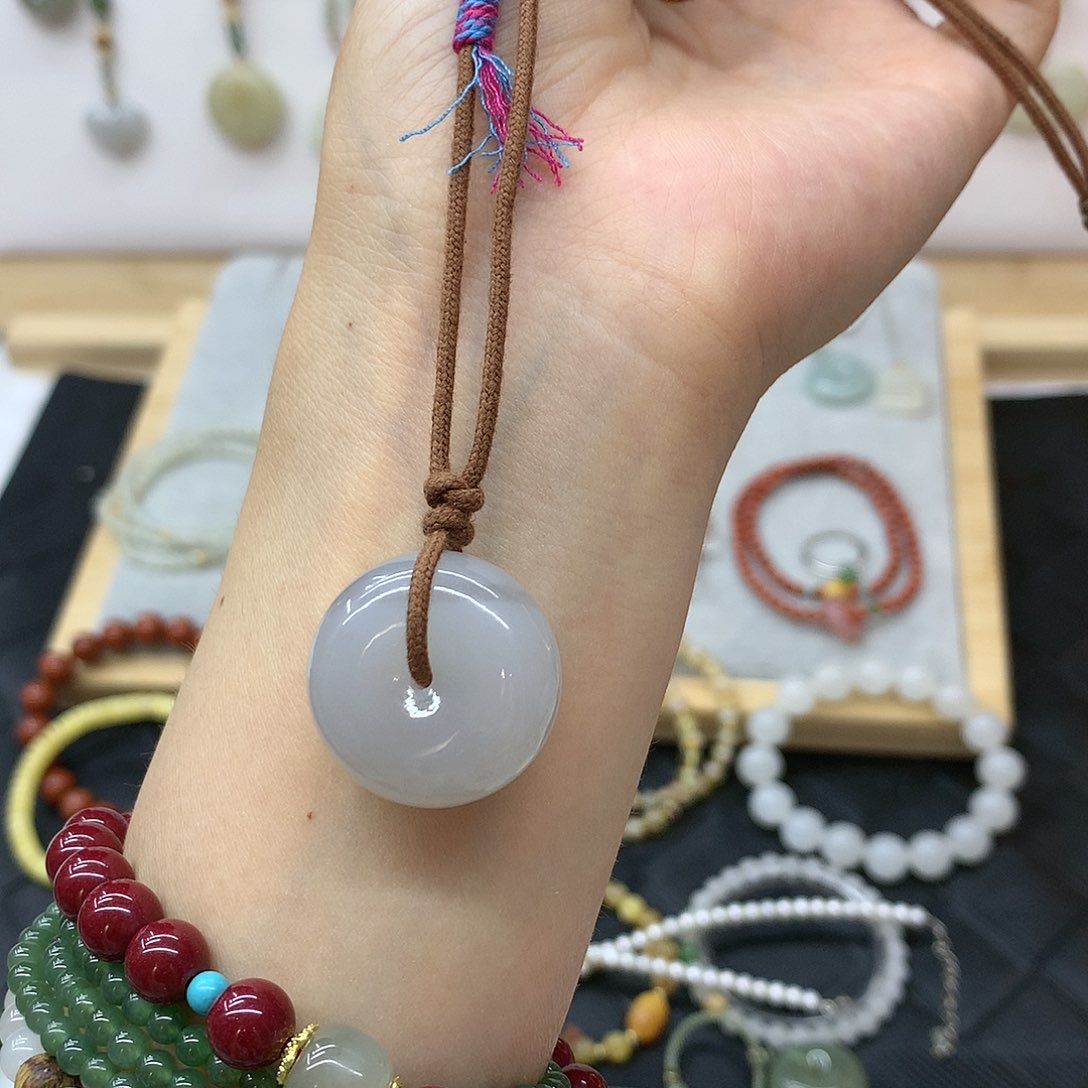 颈饰未镶嵌和田玉君*君平安扣4