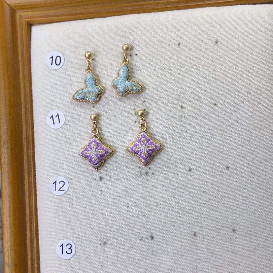 布艺非金属宋锦耳饰