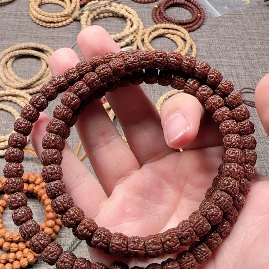 柏香籽/百香籽吊坠S