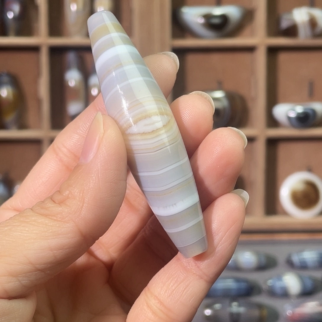 一***光玛瑙/玉髓合金颈饰