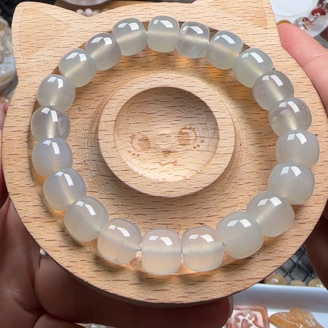 未镶嵌玛瑙/玉髓珠宝半成品