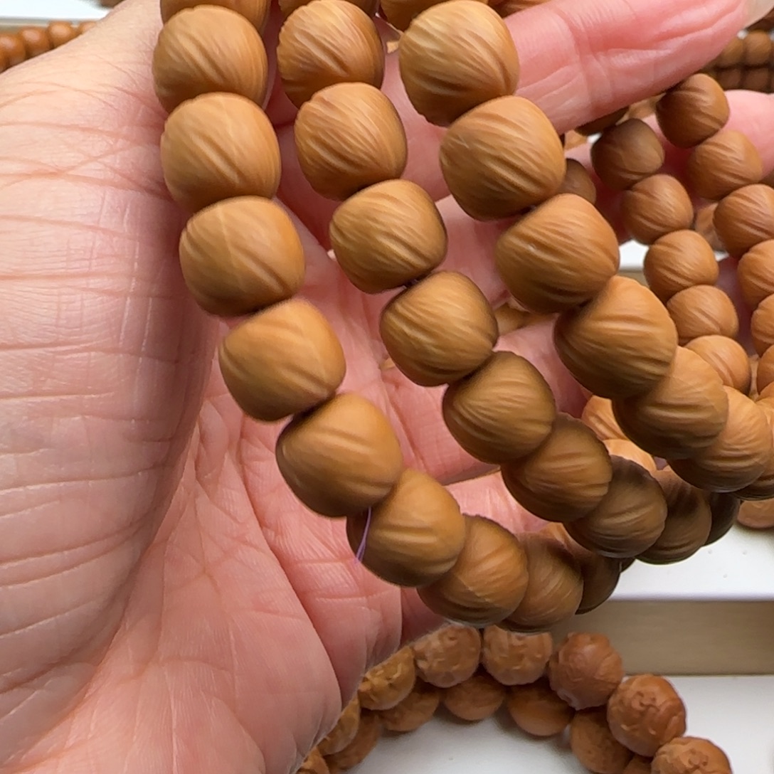 吊坠猴头核桃漏眼云锦浣纱9