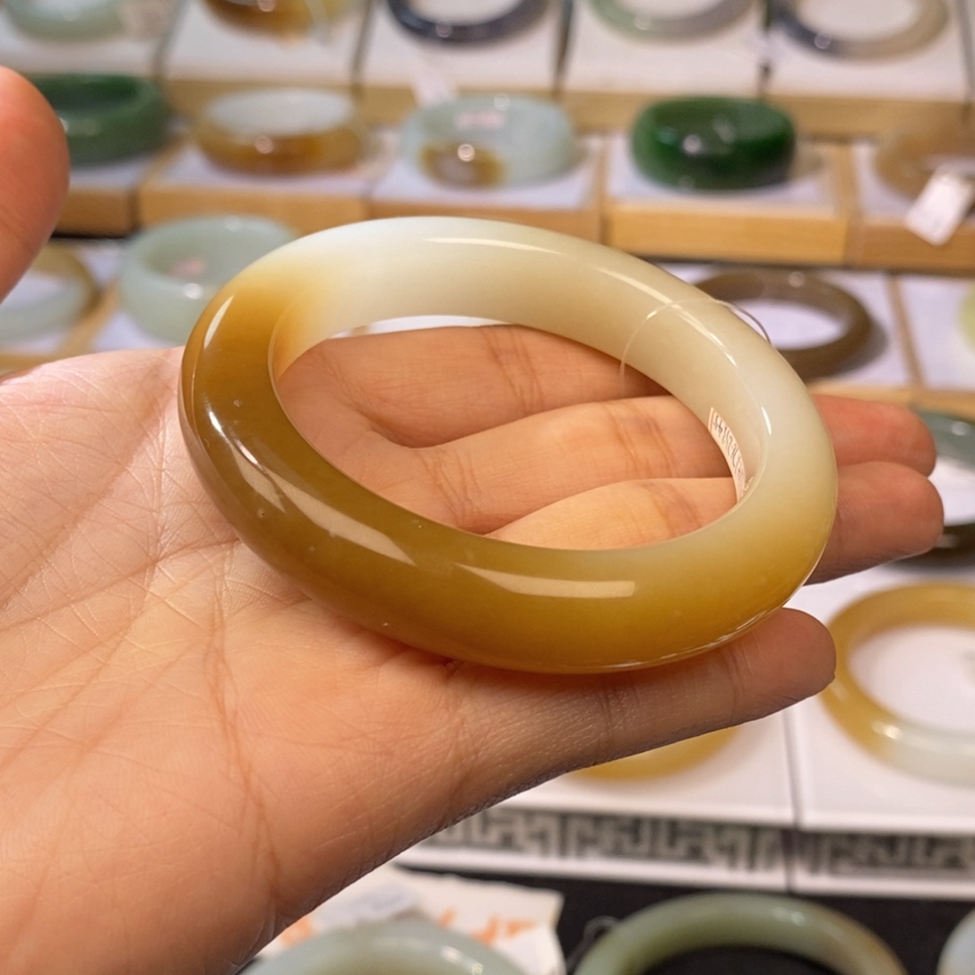 和田玉手镯未镶嵌53➕