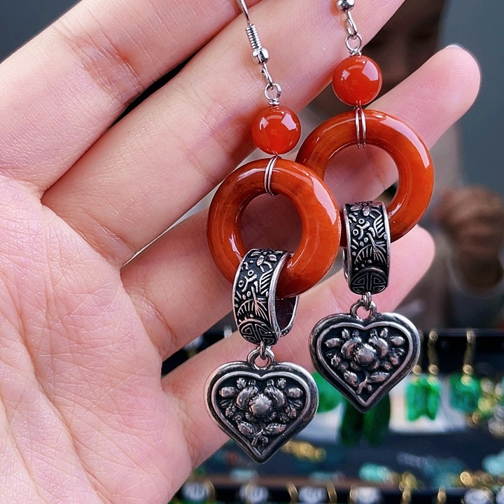 翡翠耳饰未镶嵌饰品