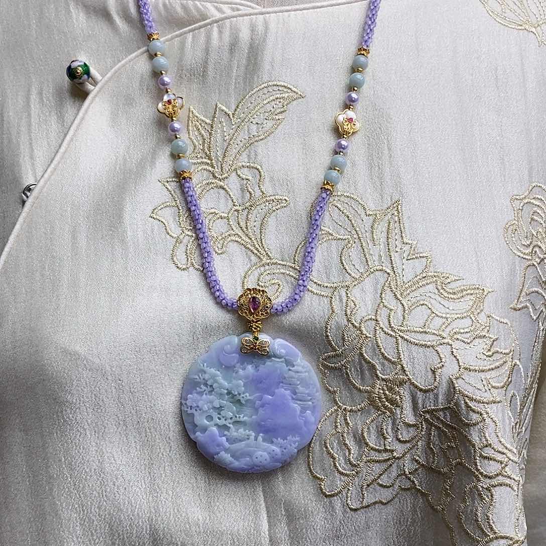 翡翠颈饰未镶嵌天然