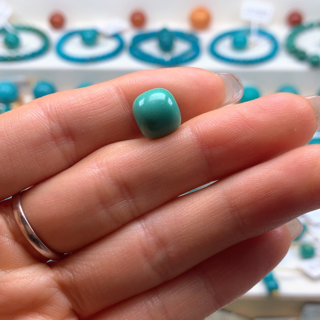 绿松石配饰未镶嵌