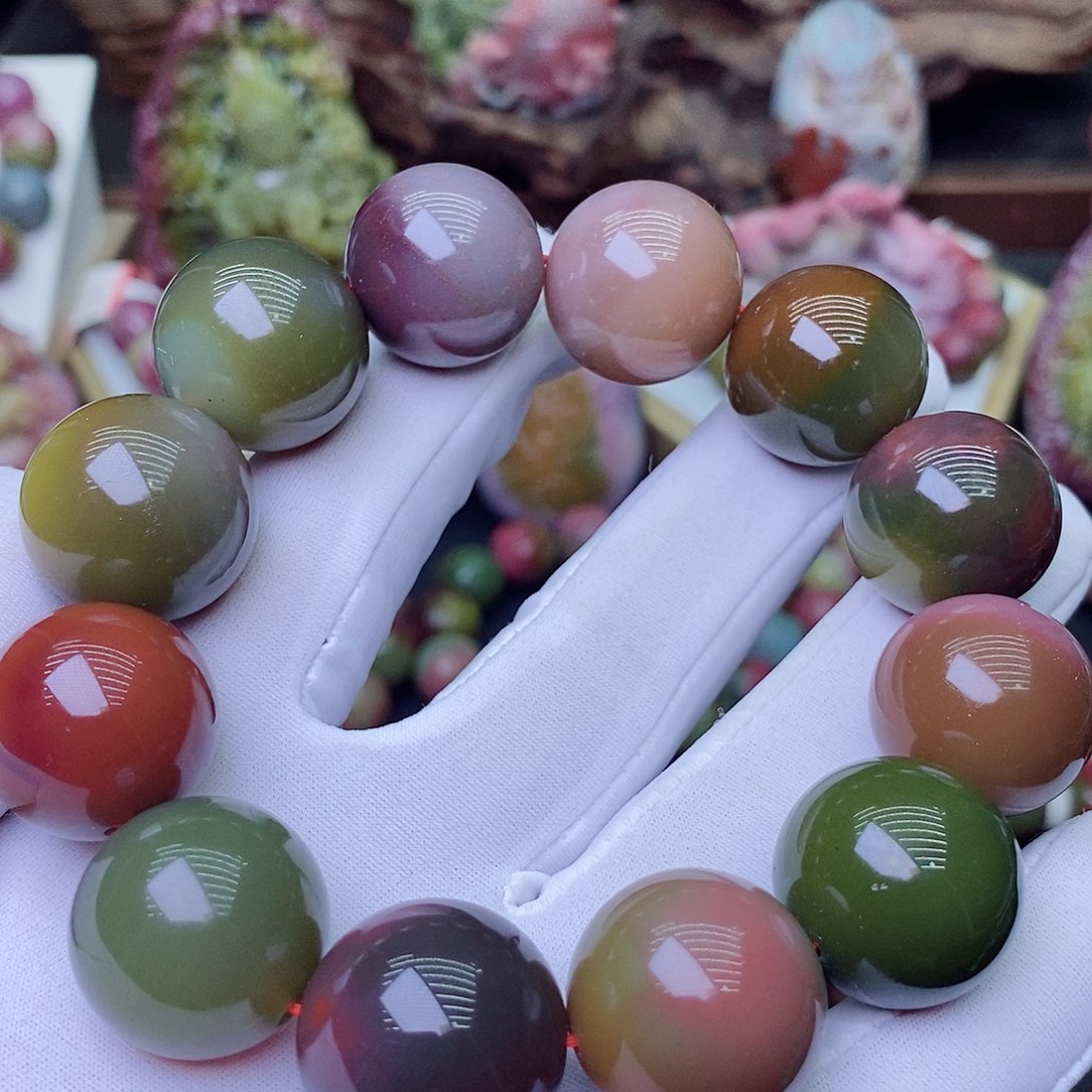 玛瑙/玉髓珠宝奇石未镶嵌盐源玛瑙定制