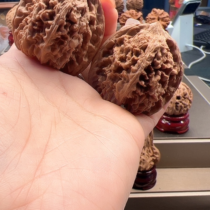 把件文玩核桃43 满天星 j-008