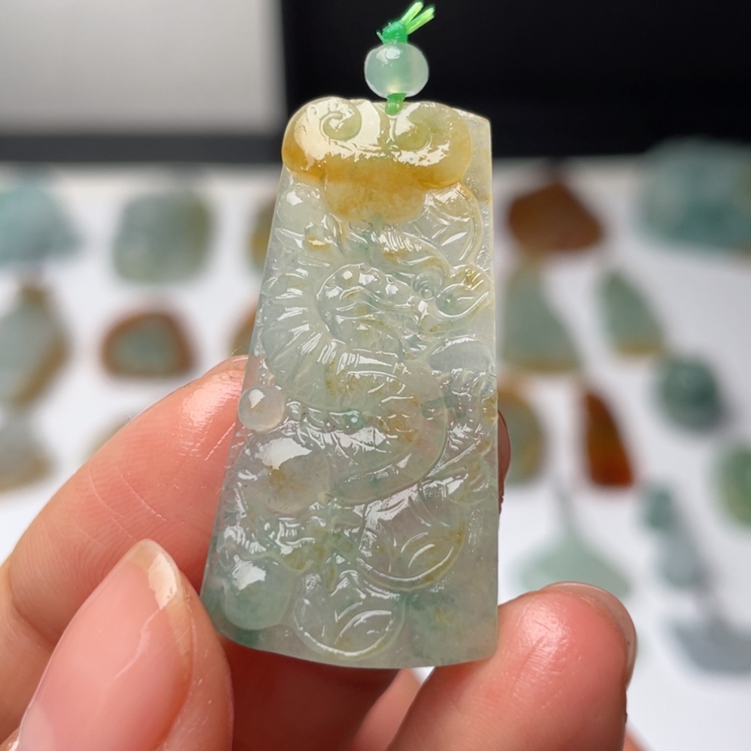 定制翡翠未镶嵌天然翡翠