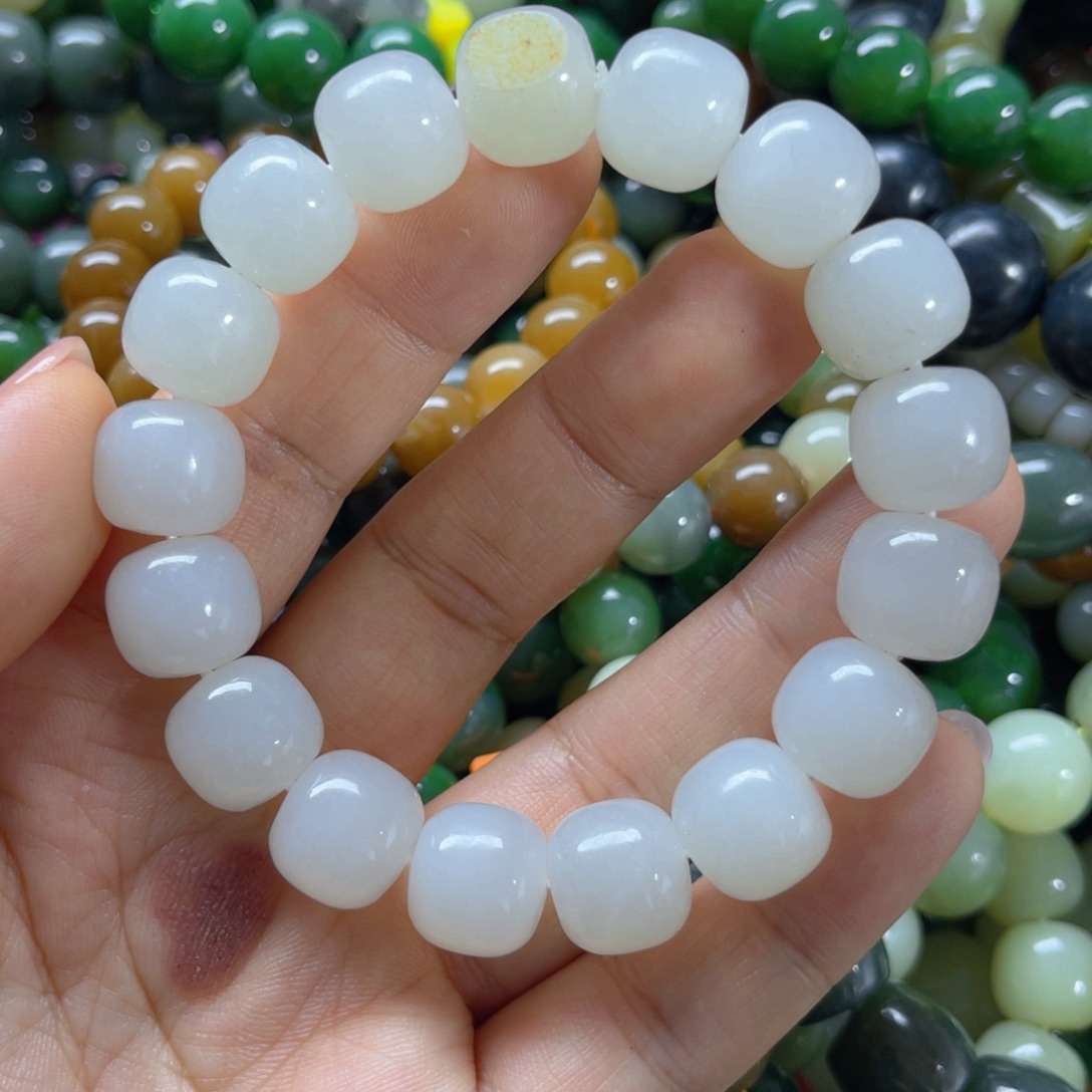 手串未镶嵌和田玉