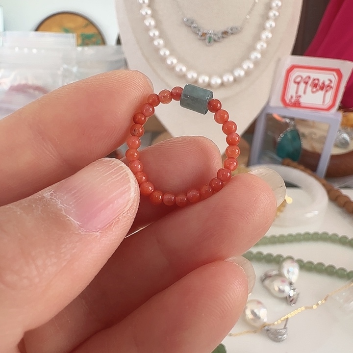 雨***涵南红玛瑙未镶嵌戒指