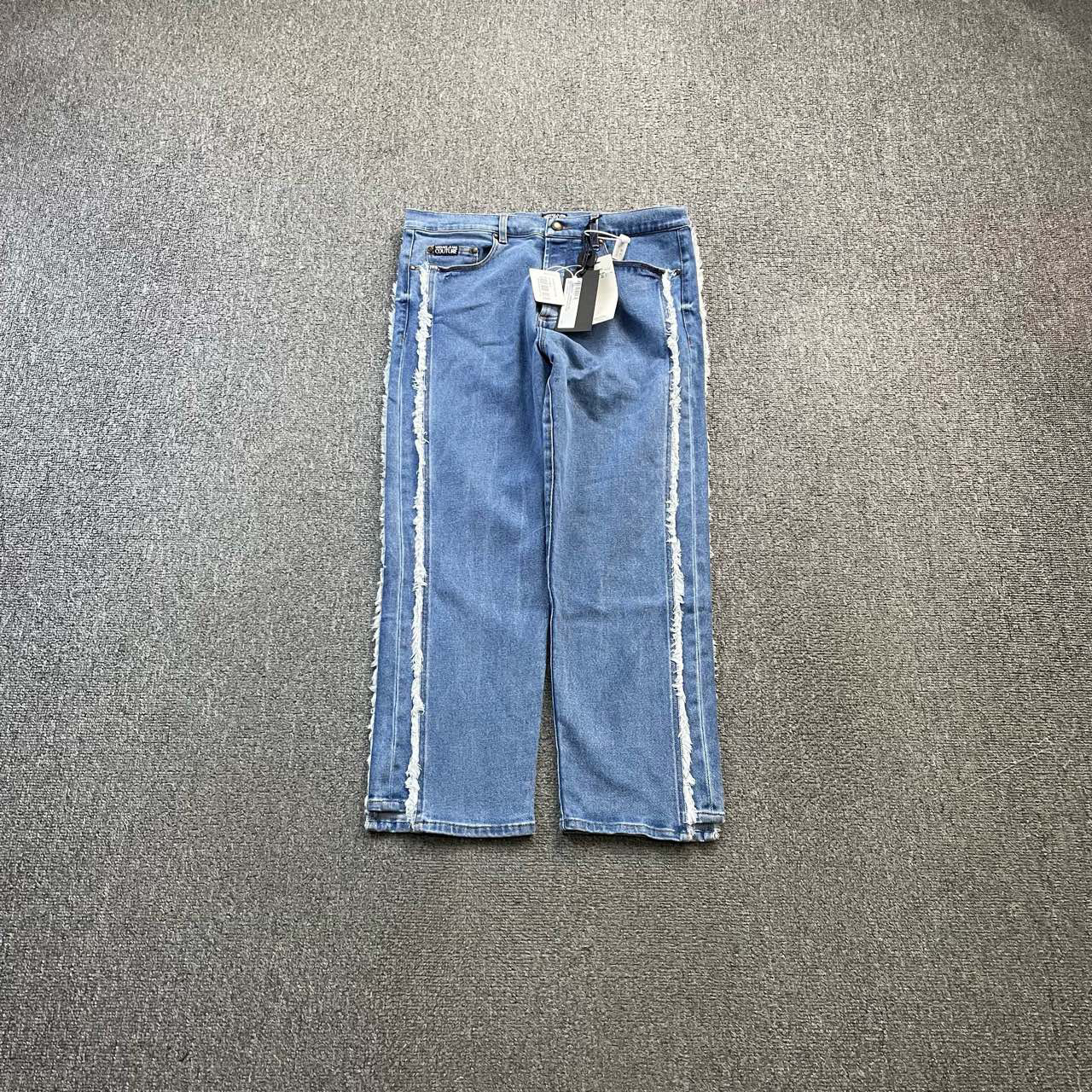 99新 VERSACE/范思哲 （bb）蓝色水洗牛仔裤 33码/吊牌 bc000816