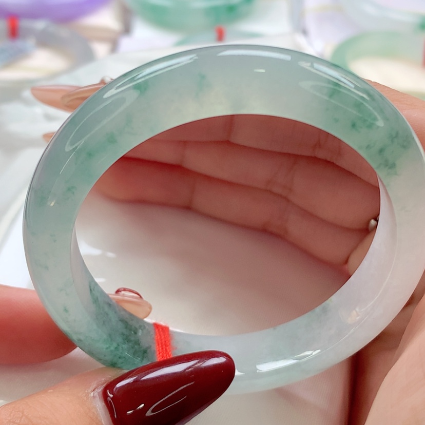 【闪购商品】翡翠手镯未镶嵌欣***ヾ师妹分单超高性价比