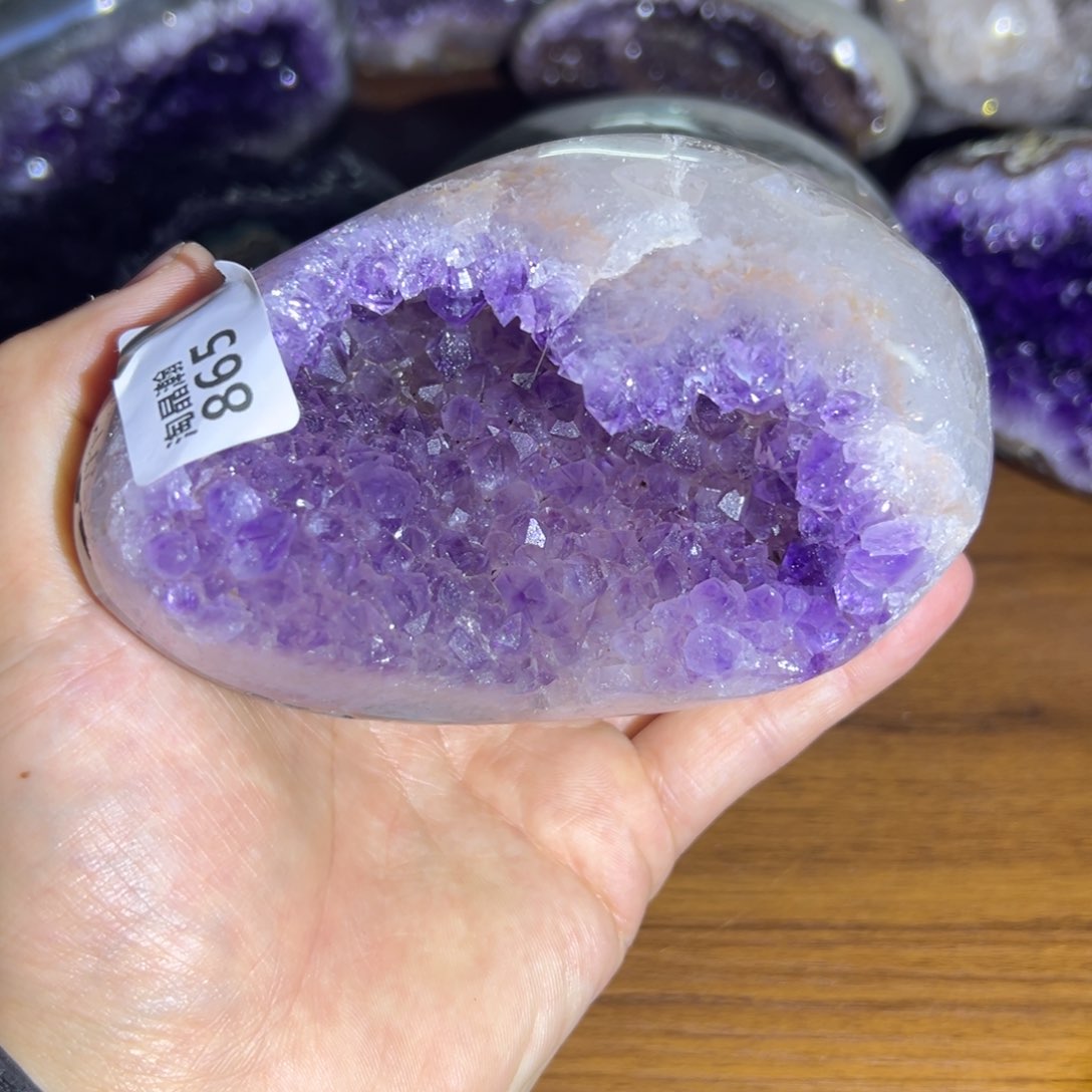 未镶嵌水晶大型摆件（非配饰）