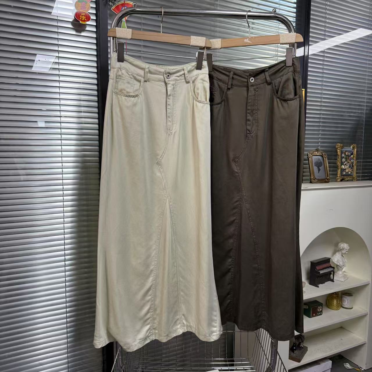 【外贸精品】0702 休闲垂感高腰鱼尾后开叉 半身裙