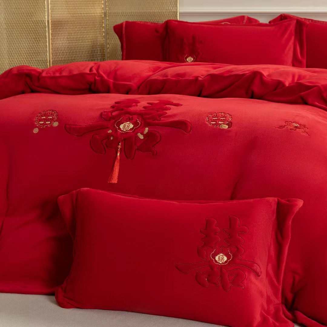 【红艳家纺】喜合热黛舒绒婚庆牛奶绒四件套