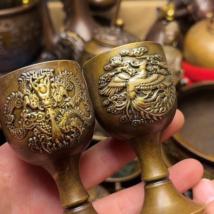 精美铜器批发档口