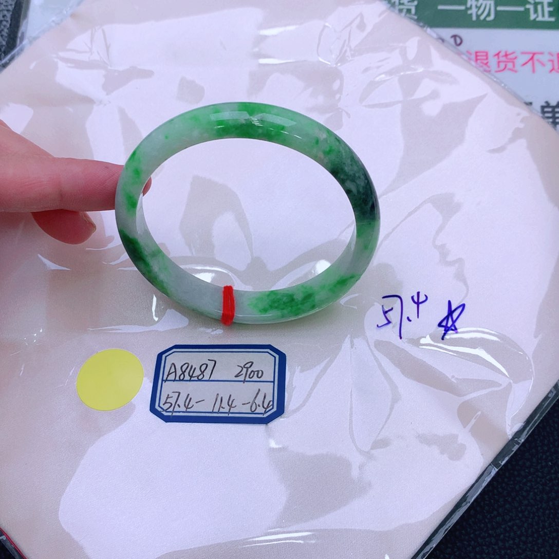 未镶嵌手镯翡翠缅甸翡翠手镯