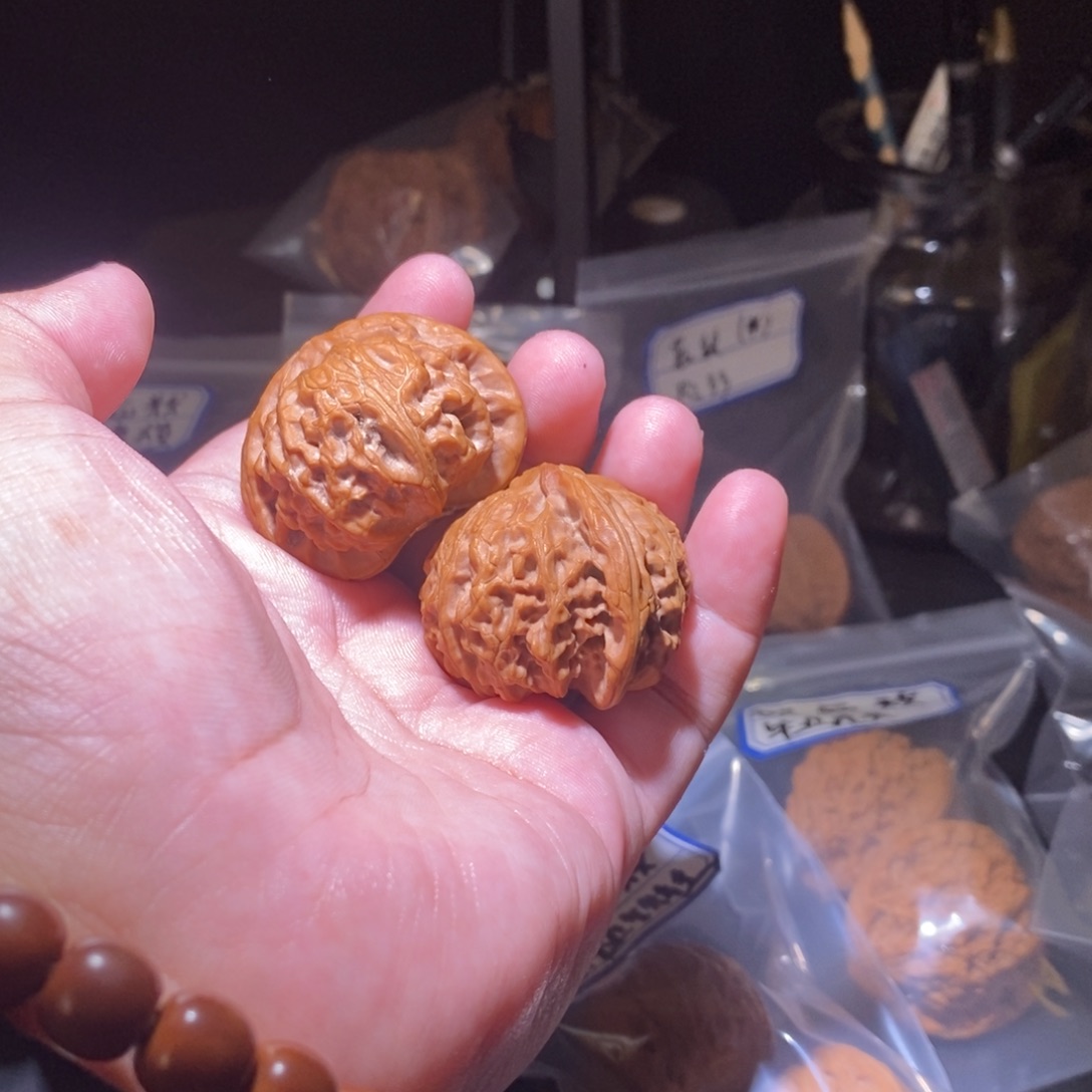 非***军文玩核桃吊坠41全品宫灯