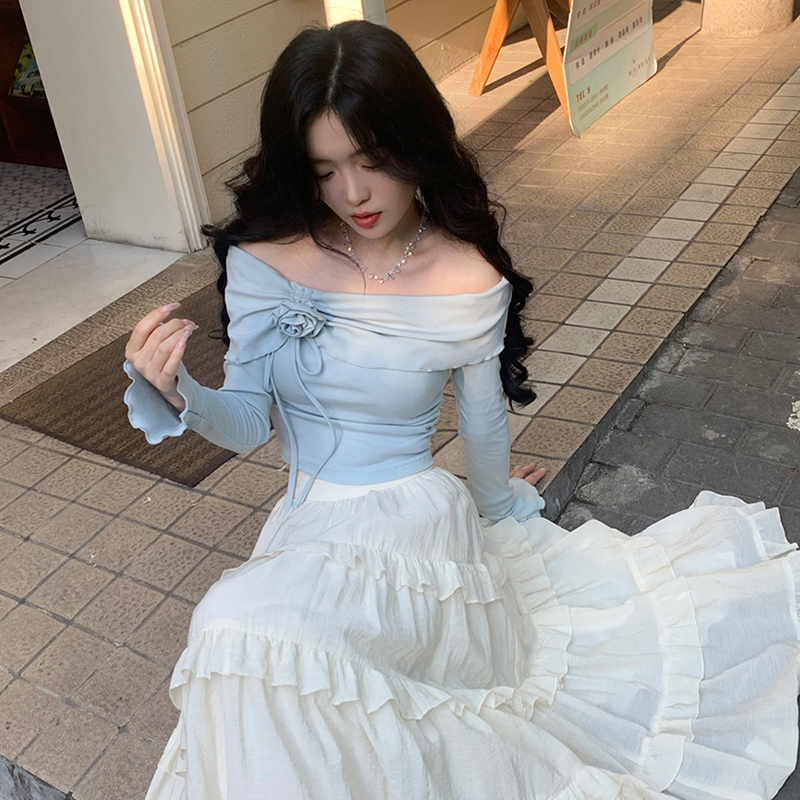 【星星微胖】气质感欧若风修身显瘦设计感方领显瘦甜美上衣T恤女