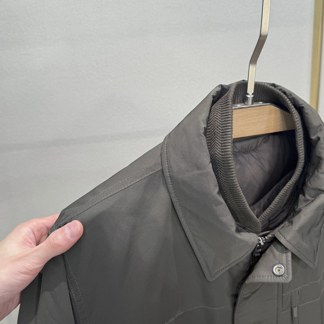 行政小翻领三合一羽绒服无吊牌