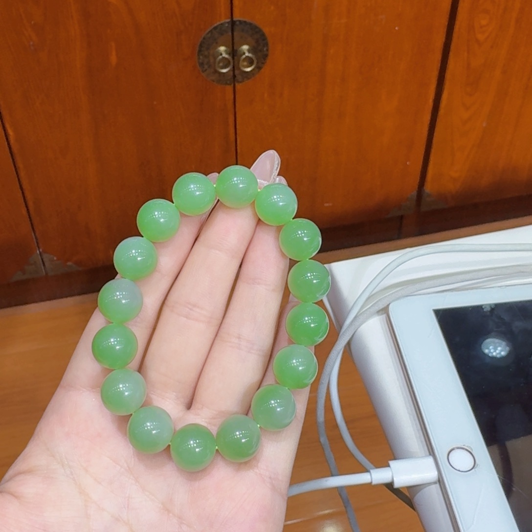 和田玉未镶嵌翠青卡12