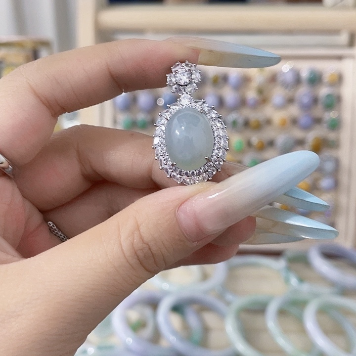 颈饰未镶嵌翡翠天然翡翠Ａ货