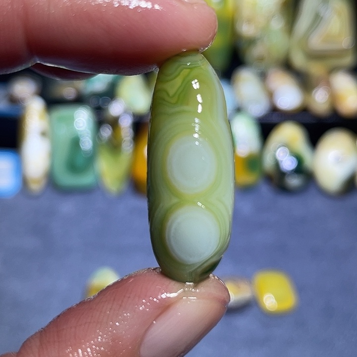 玛瑙/玉髓未镶嵌珠宝奇石