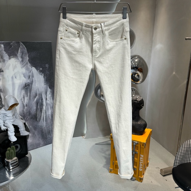 高端芯肤柔白色百搭牛仔裤修身小直筒裤浅卡其显瘦纯色弹力裤子