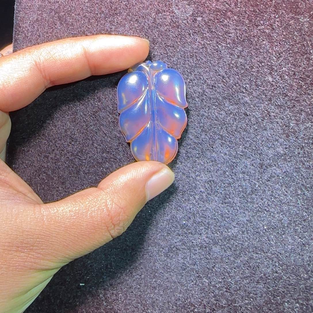 琥珀未镶嵌裸石琥珀