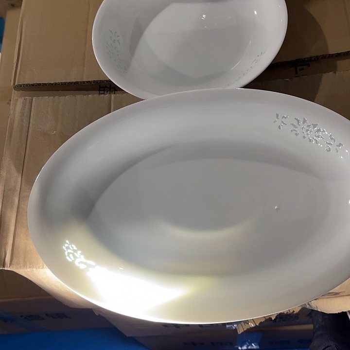 瓷片玲珑12英寸鱼盘一个，包邮