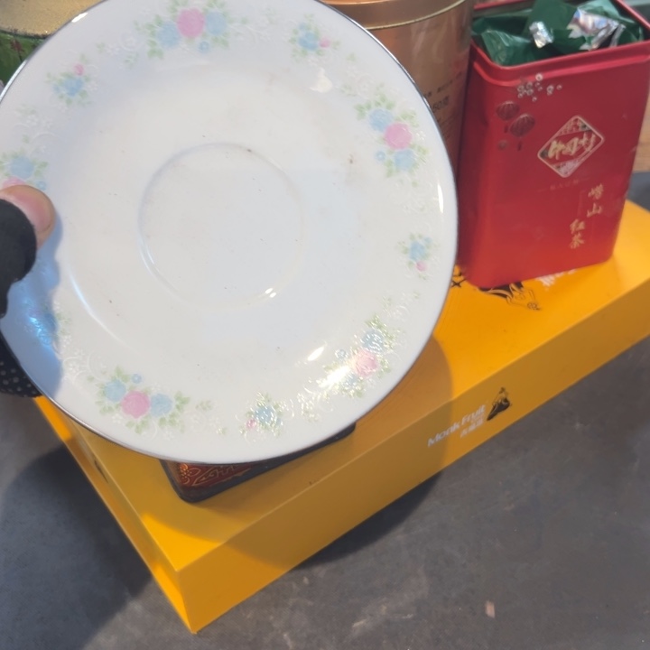 冬***阳瓷片拾六家的瓷器瓷器