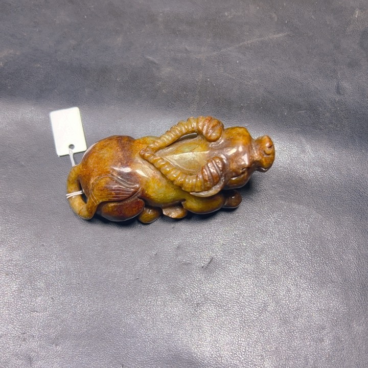 和田玉把件未镶嵌