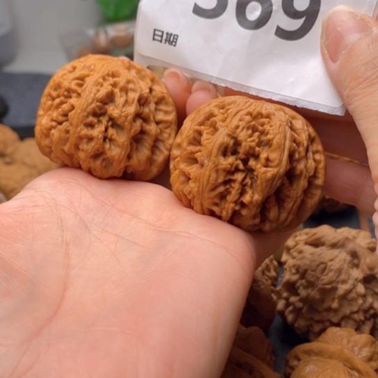 毛***爹吊坠文玩核桃48粗筋369