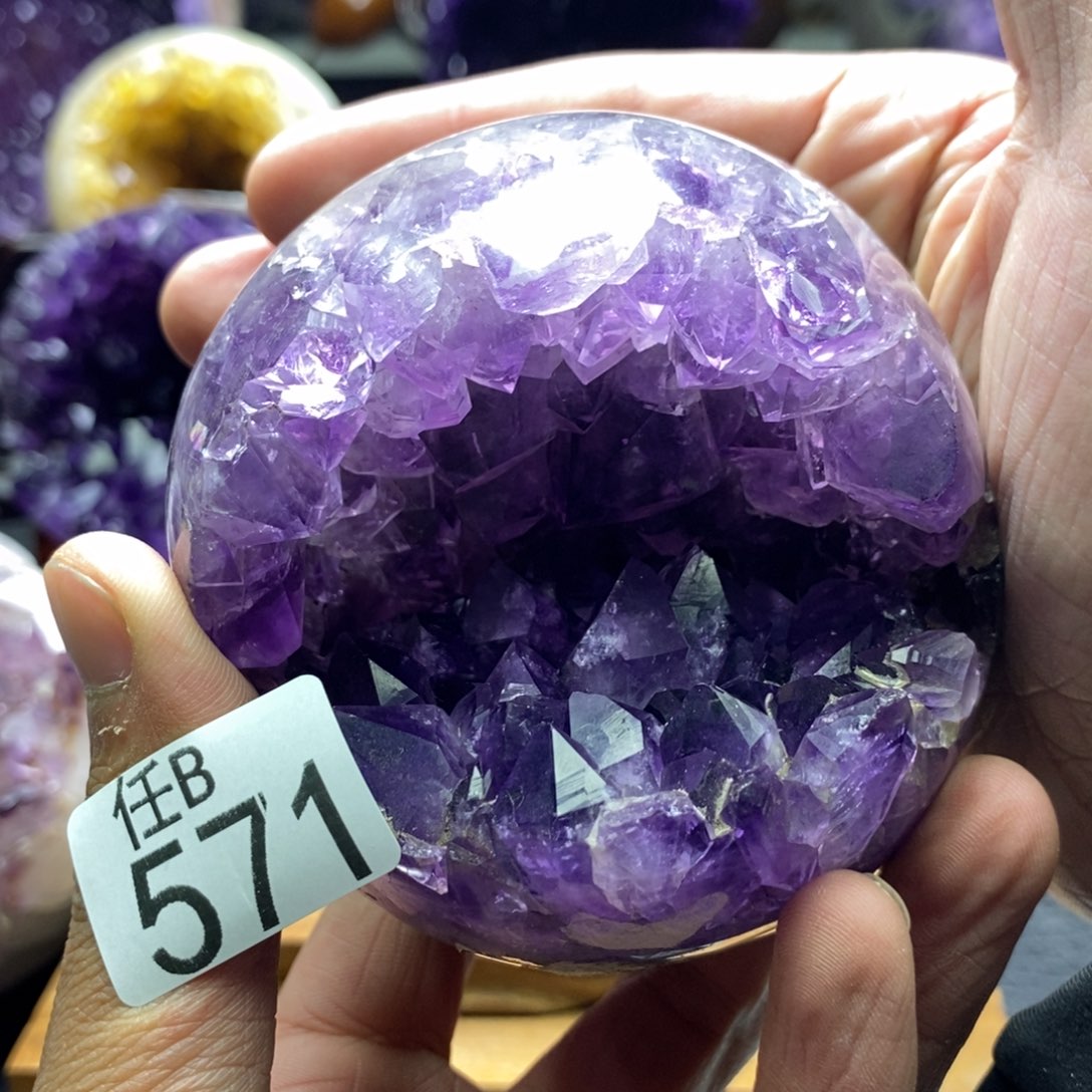 水晶大型摆件（非配饰）未镶嵌