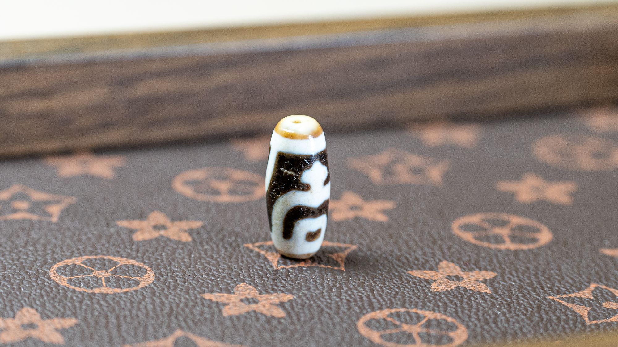 浪淘沙古珠 双宝瓶小尺寸黑白老料全品