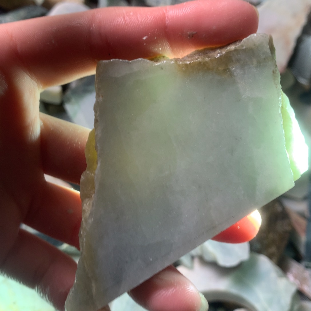 翡翠颈饰未镶嵌缅甸翡翠