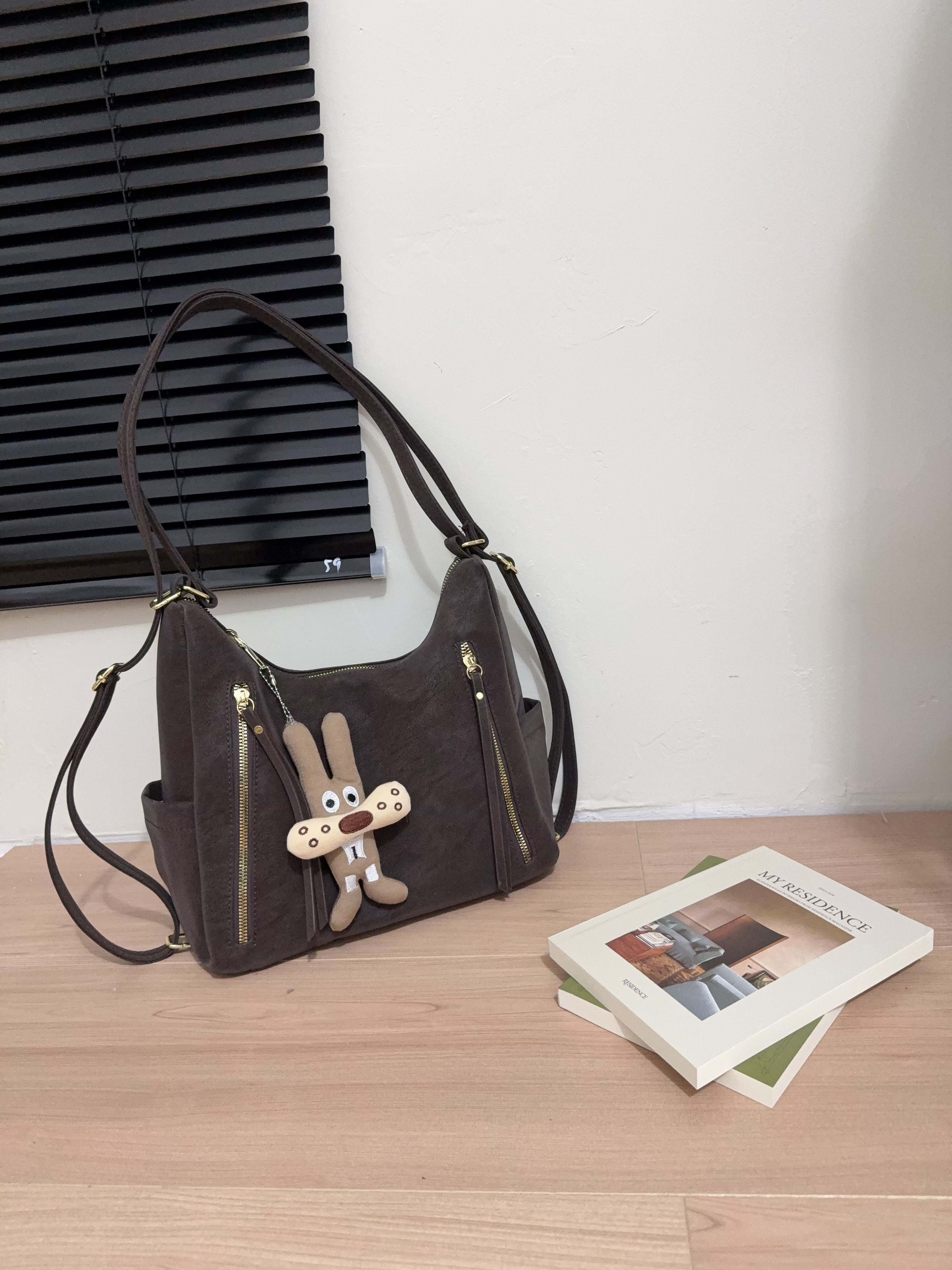 高级感包包女式2025新款双肩包学生多功能单肩包大容量通勤托特包