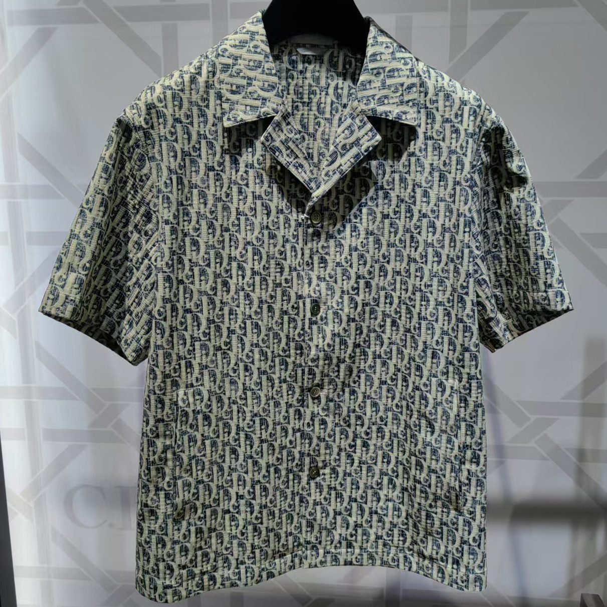 CD男士春夏新款哑光面古巴领短袖衬衫时尚沙滩旅游