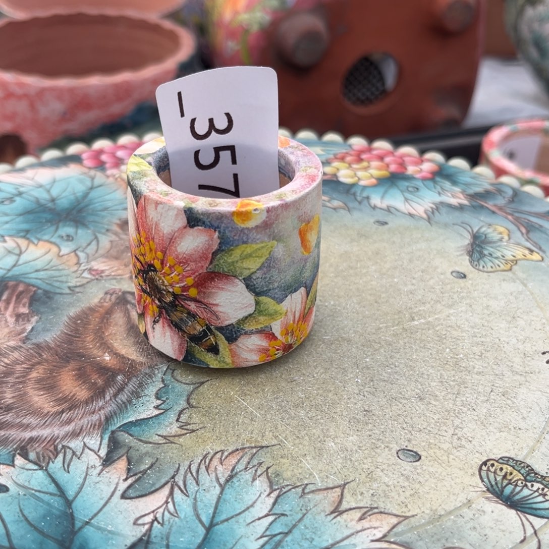 班***～357多肉花盆85元1个