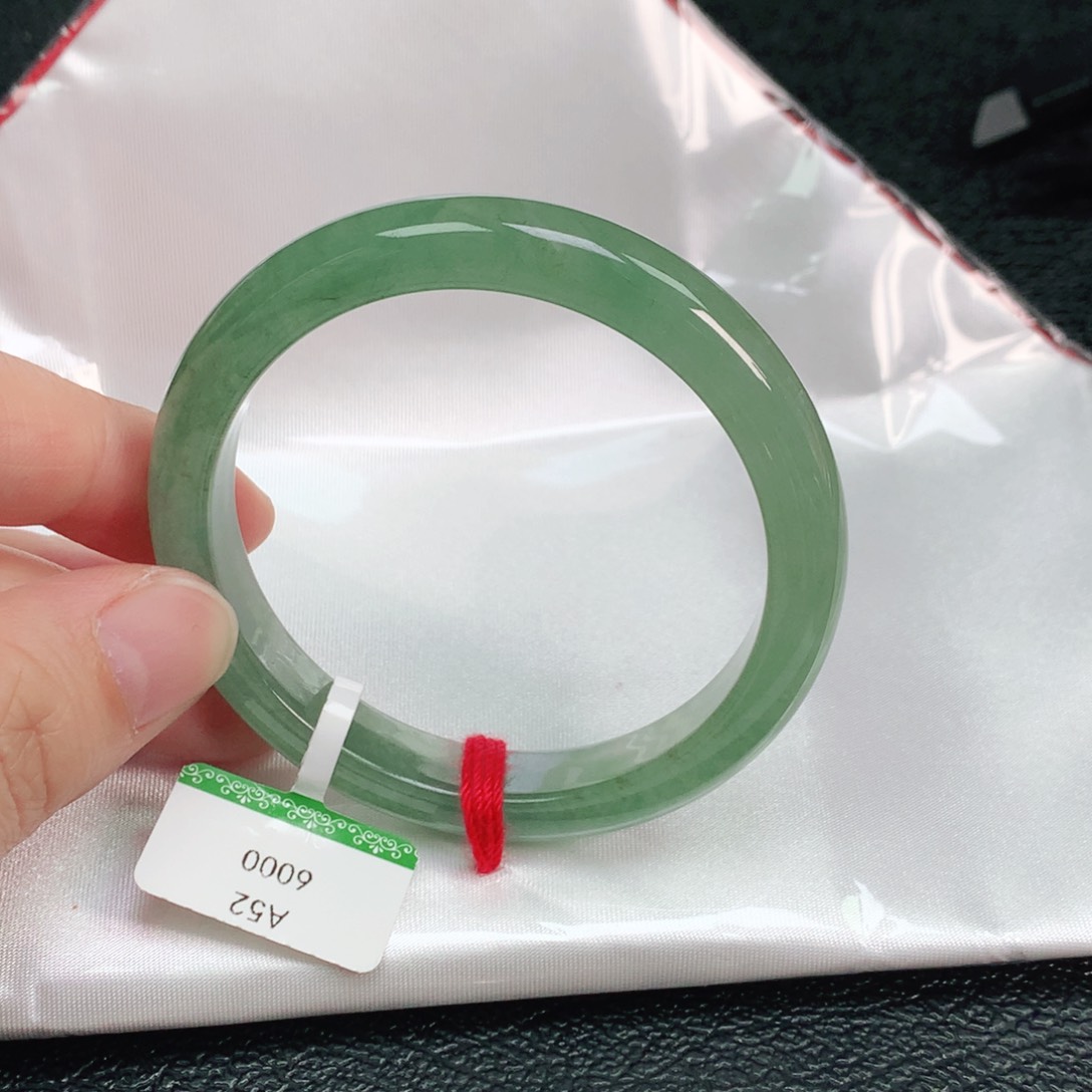 翡翠手镯未镶嵌52➕