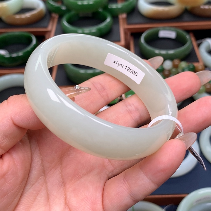 和田玉6364圈口未镶嵌