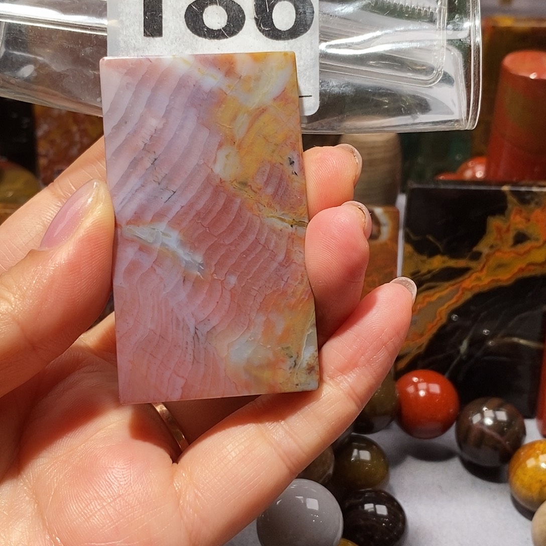 未镶嵌天然北票硅化玉吊坠硅化玉