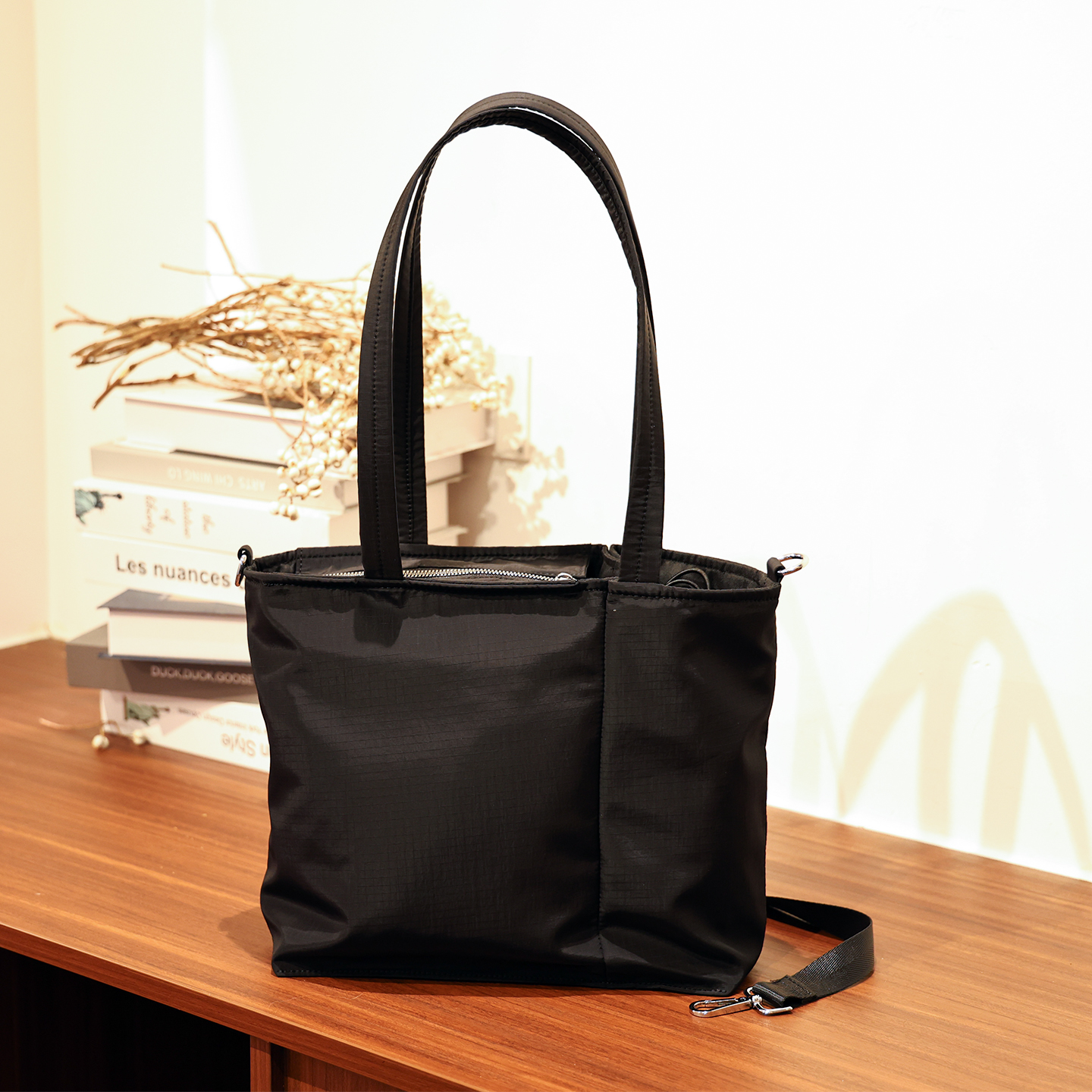 MILIAN/米丽安2025新款休闲大容量托特包女款休闲百搭单肩斜挎包