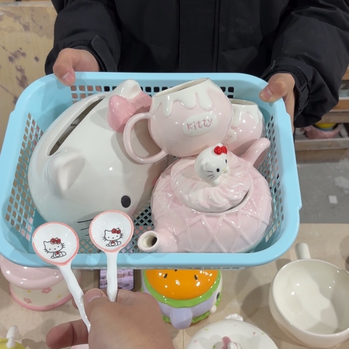 我们的目标是成为更优秀的人